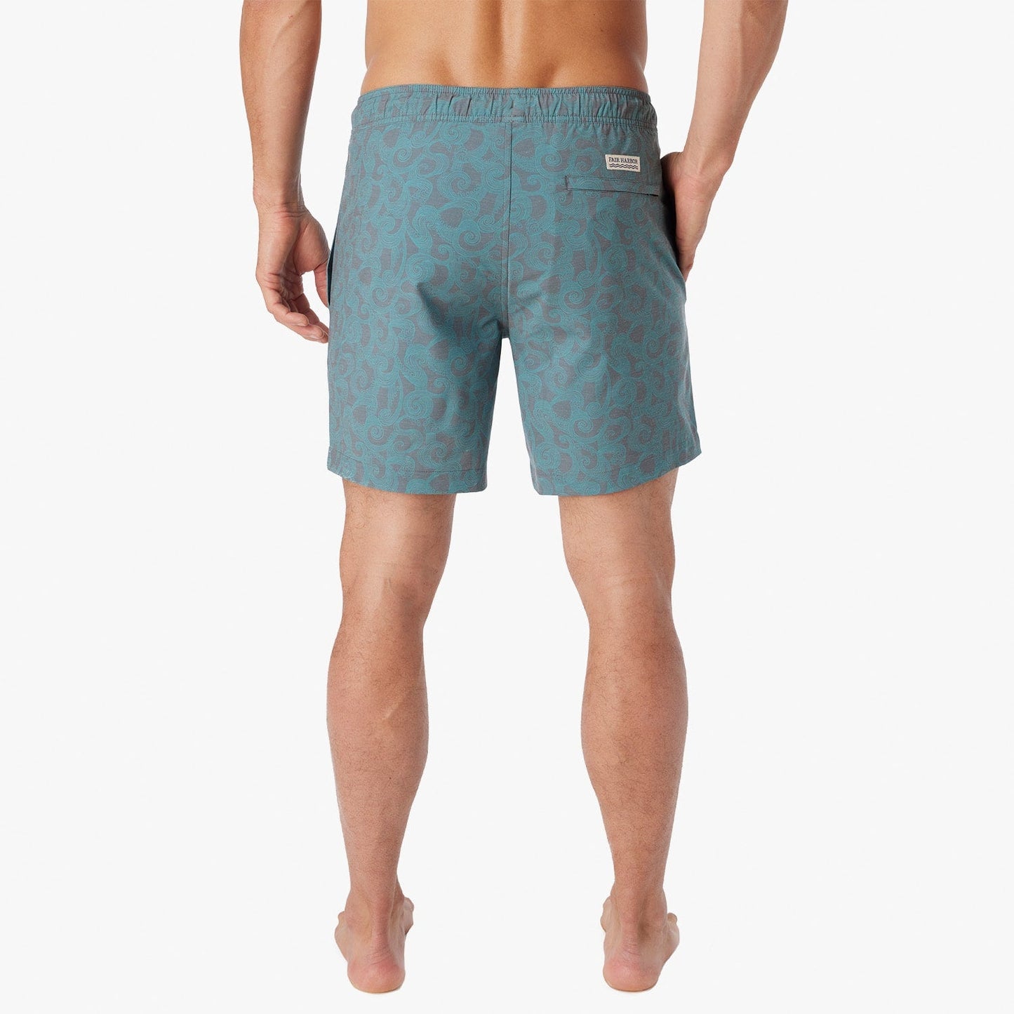  The Bayberry Trunk | Seapine Tidal Waves