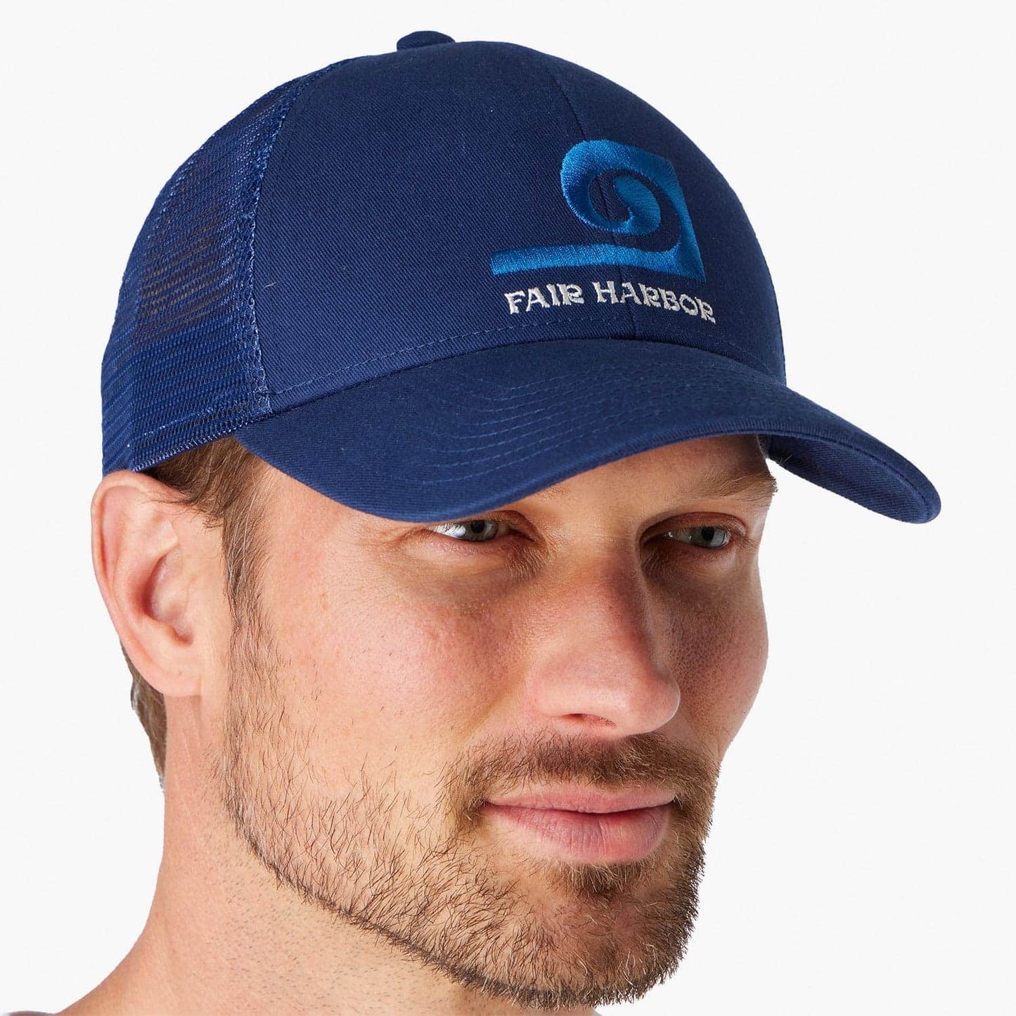  The Maritime Trucker Hat | Navy Wave